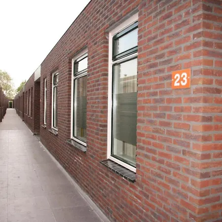 Type F Comfort 12 Persoons Bungalow * Terwolde