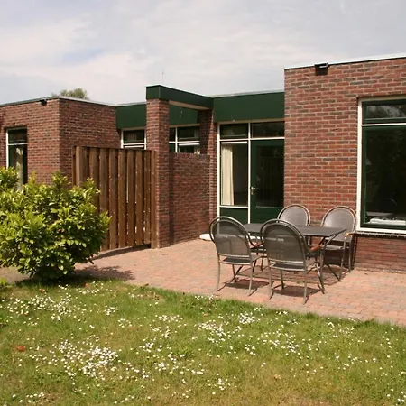 Resort Type F Comfort 12 Persoons Bungalow Terwolde